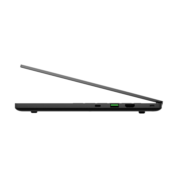 razer-blade-14-2021-right-2tmobile